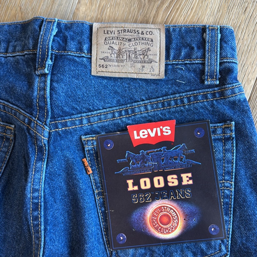 Vintage Orange Tab Loose Fit Levi’s 562 29x28
